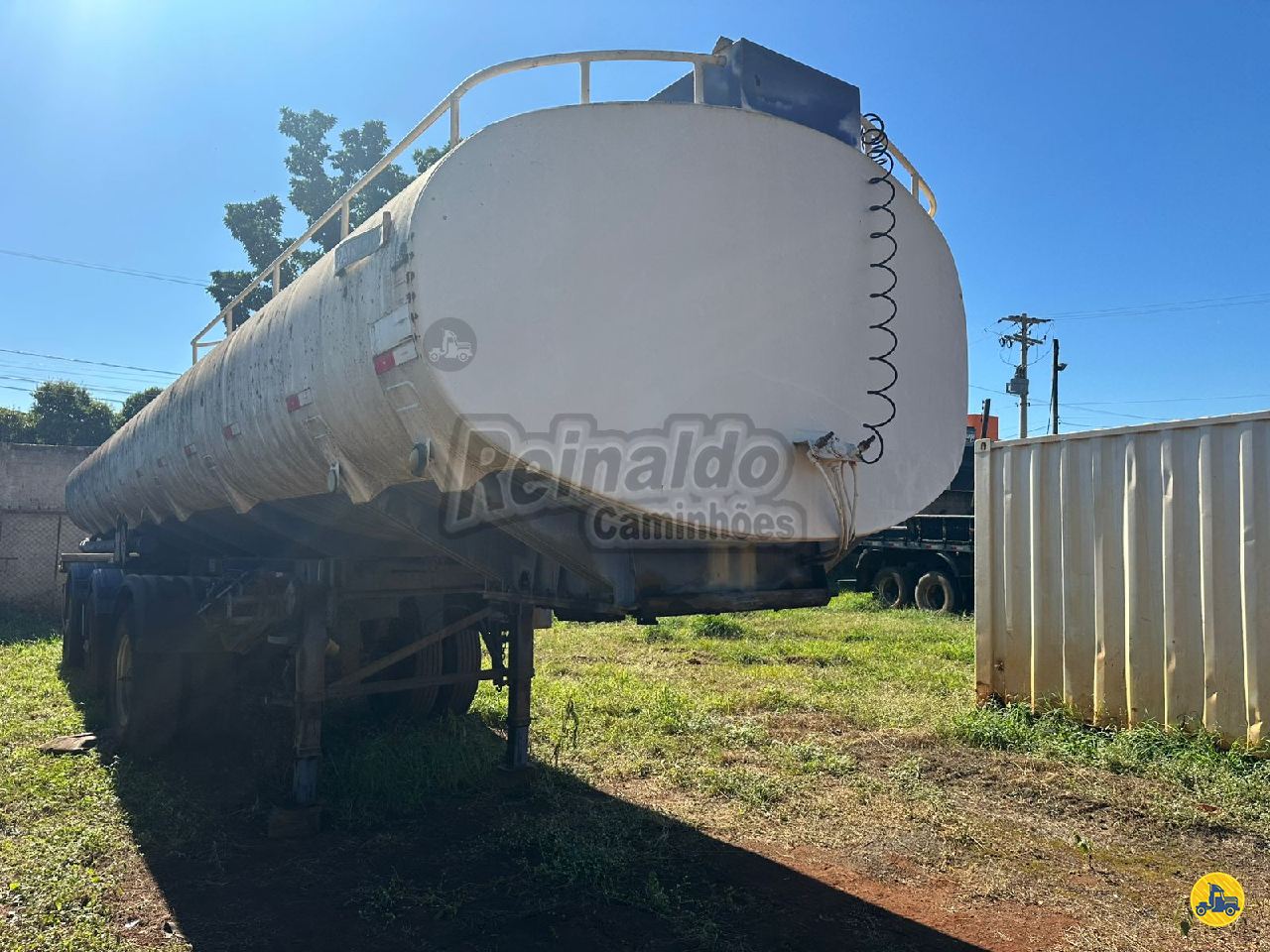 CARRETA SEMI-REBOQUE TANQUE AÇO Reinaldo Caminhões ARARAQUARA SÃO PAULO SP